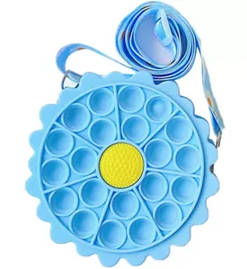 Sac à main rond en silicone motif donut arc-en-ciel, jouet sensoriel Push It, sac à dos anti-stress - Product Image 4