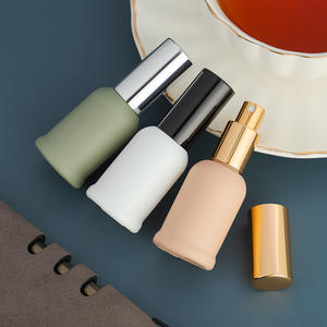 Venta al por Mayor de Botellas de Perfume de Muestra de 8 ml, Mini Botellas de Spray con Pulverizador Fino, Tapa de Rosca, Serigrafía, Botellas de Perfume de Vidrio Vacías Reutilizables Pequeñas - Product Image 4