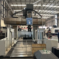 Centre d'usinage à portique 5 axes Doosan DCM2740U d'occasion de Corée du Sud pour le traitement de grands moules et d'outillage automobile