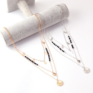 สร้อยคอหลายชั้นพร้อมจี้รูปหัวใจและดอกทานตะวันสำหรับผู้หญิง เครื่องประดับโลหะผสมสังกะสี จี้แฟชั่น แหล่งผลิตอี้หวู่ - Product Image 2