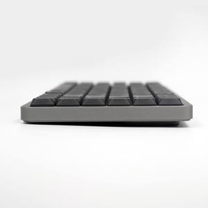 คีย์บอร์ดกลไก AKKO Air 01 Thin OEM Cherry พร้อมเคสอะลูมิเนียม CNC แบตเตอรี่ในตัว 4500mAh พอร์ต USB Type-C ไฟ RGB Backlight - Product Image 5