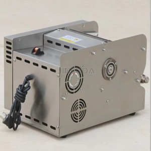 Machine à étaler la pâte à croissants électrique professionnelle, mini équipement de pâtisserie <span class=keywords><strong>pour</strong></span> la formation de croissants, état neuf <span class=keywords><strong>pour</strong></span> utilisation en boulangerie - Product Image 4