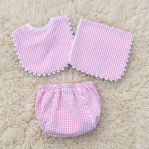 Babykleidung Gewebter Rosa Gingham Windelüberzug für Kleinkind-Mädchen Passender Baby-Lätzchen und Spucktuch mit <span class=keywords><strong>Tiac</strong></span>-Rac - Product Image 1
