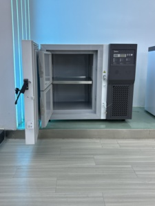 Congélateur ultra-basse température Midea -86 degrés 108L avec isolation VIP+LBA pour laboratoire biologique et usage médical - Product Image 5
