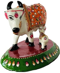 Nirmala Handicrafts - Set de Vajilla de Metal con Diseño de Vaca y Cachorro, Estilo Meenakari, Hecho a Mano en India, con Esmalte, Ideal para Regalo Corporativo - Product Image 3