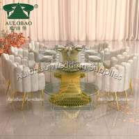 Ensemble de table à manger ovale personnalisé pour réception d'événements, avec base en fil métallique doré stable, idéal pour les grandes fêtes, l'extérieur et les hôtels