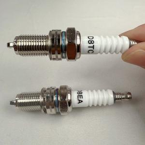 Piezas de encendido duraderas para motocicleta bujía C7HSA Bujia Busi C7HS CR7HSA D8EA Bujia Para <span class=keywords><strong>Moto</strong></span> Motocicletas - Product Image 5