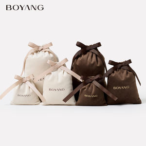 Pochette cadeau de luxe personnalisée avec logo Boyang, sac d'emballage en velours pour bijoux avec cordon de serrage - Product Image 6