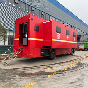 SINOTRUK HOWO 4x2 RHD sauvetage embarquement camion dortoir voiture moteur <span class=keywords><strong>caravane</strong></span> touristique camping-car Van camion à vendre - Product Image 1