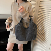 Sac à main en jean pour femme, grande capacité, forme coquille, fermeture magnétique, doublure en polyester, double poignée, pour voyage et usage quotidien