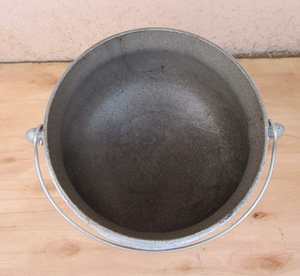 Il tradizionale formato 1/4 per il formato 30 cera rivestito in alluminio pressofuso a tre zampe Africa/Botswana <span class=keywords><strong>potjie</strong></span> <span class=keywords><strong>pot</strong></span>/calderone - Product Image 4