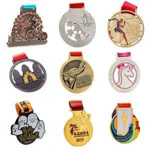 Medalla de premio deportivo de fútbol de doble logotipo 3D personalizada en oro Chapado en cobre con cordón de cinta de sublimación/ - Product Image 2