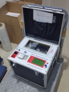 Probador de Resistencia Dieléctrica (BDV) de Aceite Aislante para Transformadores de 80KV con Función de Almacenamiento de 100 Grupos de Datos de Prueba - Product Image 6