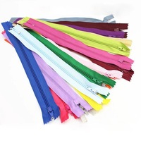 OCO Vente en gros 25 couleurs 3 #   Fermeture éclair en nylon, livraison rapide, lots en stock, fermeture éclair en plastique rapide pour portefeuille, couture, fermetures éclair colorées