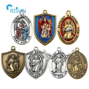 Collier personnalisé avec pendentif religieux Saint Raphaël l'Archange, médaille, médaillon, médaille personnalisée de Saint Raphaël - Product Image 1