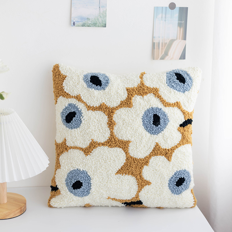 punch needle pillow kit 1
