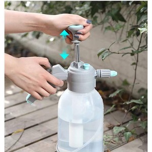Pulvérisateur à pompe 2L résistant aux acides, bouteille d'eau pour lavage de voiture, jardinage, pulvérisateur manuel à pression, plastique, usage jardin - Product Image 4