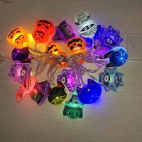 Guirlande lumineuse LED à piles pour Halloween, personnages variés : citrouille, momie, chat noir, sorcière, toile d'araignée, fée, décoration de fête