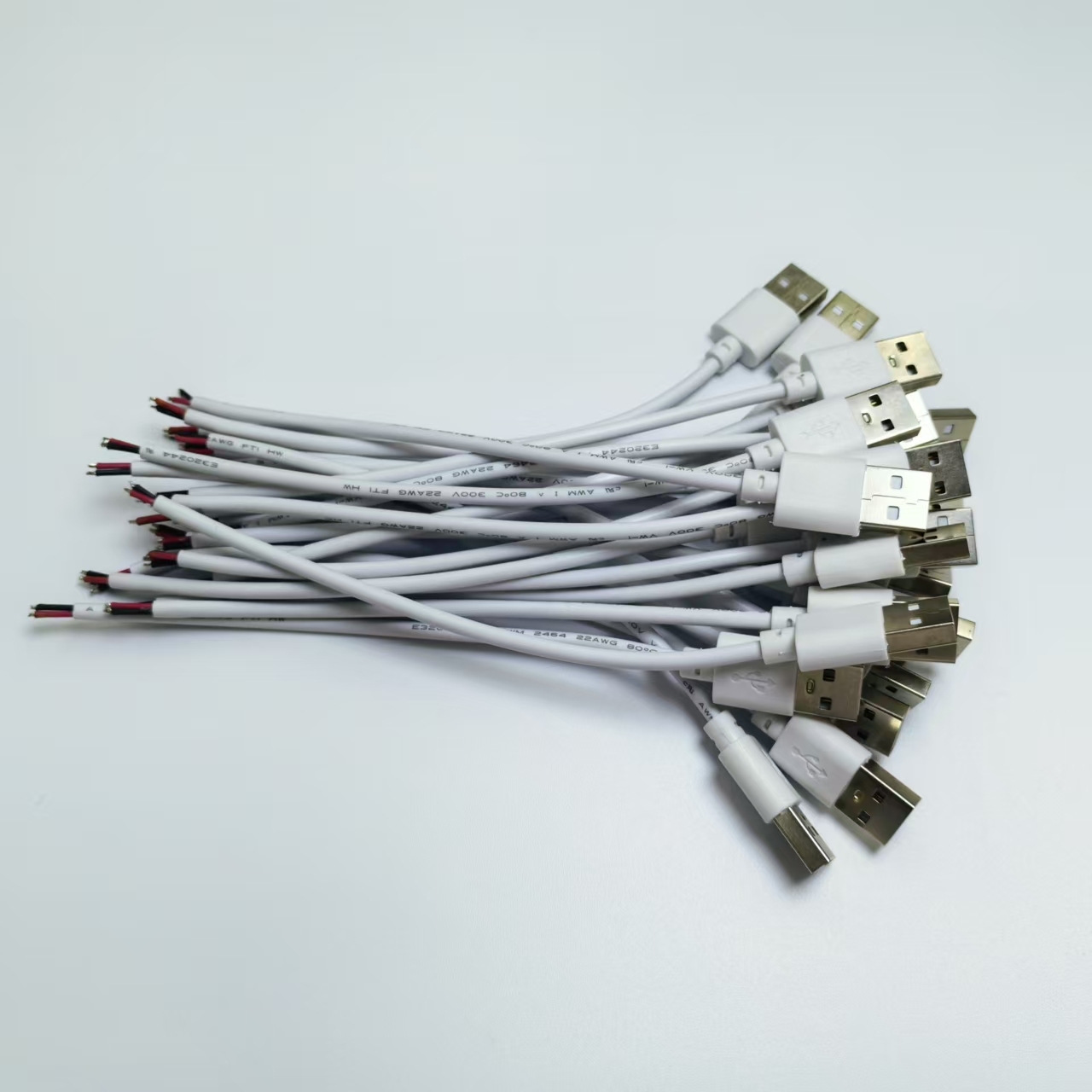 Customized <strong>USB</strong> 2.0 Charging <strong>Cable</strong> PVC Jacket Male to <strong>Bare</strong> Open <strong>End</strong> Pigtail <strong>USB</strong> Charger <strong>Cable</strong> <strong>wire</strong> harness