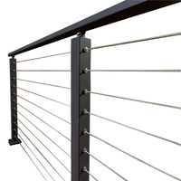 Kit de balustrade en câble d'acier pour escalier, poteaux de balustrade, connexion par câble métallique, conception durable, système de garde-corps en câble