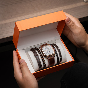 Set <span class=keywords><strong>Regalo</strong></span> di Lusso per Uomo: Orologio con Quadrante Quadrato e 3 Bracciali, Elegante Orologio da Polso con Scatola Arancione, <span class=keywords><strong>Regalo</strong></span> di Compleanno per Lui - Product Image 1