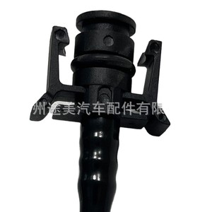 Manguera de refrigerante Tm Bv618c012ba para Ford Focus, pieza de repuesto para el tanque de expansión del motor - Product Image 1