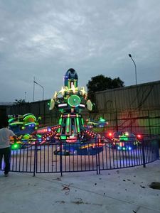 Atracciones de Parque de Diversiones para Exteriores: Juego de Aviones de Autocontrol de Plástico, Acero, Fibra de Vidrio y Metal para Parques Infantiles, Ferias y Carnavales - Product Image 5