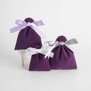 Sacchetti in Velluto con Coulisse per Gioielli, Orologi, Occhiali, Confezioni Regalo, Accessori, Sacchetti per Conservazione all'Ingrosso - Product Image 5