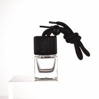 Bouteille de diffuseur suspendue de voiture vide écologique de 8ml Mini bouteille de diffuseur de parfum d'huile essentielle de désodorisant Bouteille de diffuseur de recharge