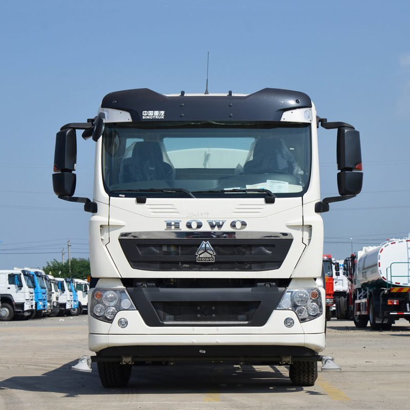 Sinotruk Howo 4x2 220 л.с., 12 куб. М