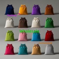 Pochette à cordon pour écouteurs, bijoux et accessoires - Mini sac de rangement en velours violet personnalisé avec impression par transfert thermique, directement de l'usine