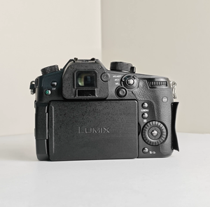 <span class=keywords><strong>ราคา</strong></span>ดี กล้องมิเรอร์เลส Lumix DC-<span class=keywords><strong>GH5</strong></span> มือสอง 20MP ถ่ายภาพ 4K พร้อมการ์ด SD สีดำ - Product Image 2