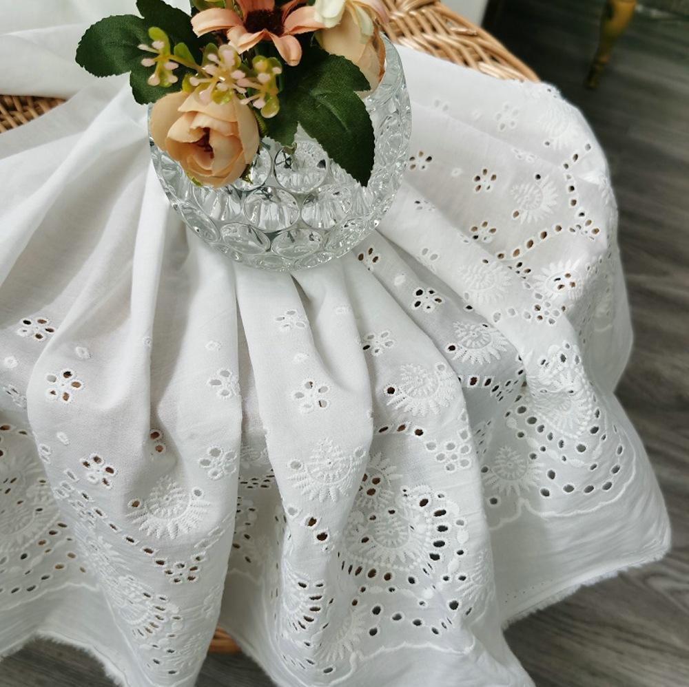 框架边框设计模板白色空白背景上的黑白装饰矢量边框用于证书菜单等图库矢量图©Shiny777 204653642, image size:1000x998