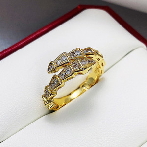 Anello a Forma di Serpente per Donne, Gioiello da Dito Modellato a Forma di Animale - Product Image 3