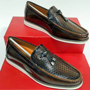 Mocassins en cuir véritable à bout rond, à enfiler, avec pompon, chaussures pour hommes, tendance mode toutes saisons - Product Image 3
