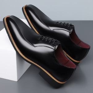 Chaussures en cuir pour hommes grandes tailles 2026, chaussures de mariage formelles et décontractées pour les mariés, personnalisation et vente en gros disponibles - Product Image 2