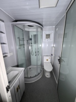 Maisons de luxe en conteneurs d'acier extensibles de 40 pieds, trois chambres, un salon, imperméables, respirantes, résistantes aux tremblements de terre