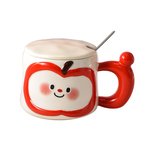 Lelyi Vendas Diretas <span class=keywords><strong>Cute</strong></span> Apple Shaped Ceramic Cup com Tampa e Colher Ins Niche Design Produto de Qualidade do Fabricante - Product Image 6