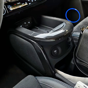 Cubierta de carga inalámbrica para consola Hyundai Ioniq 5N 22-25, LHD - Product Image 4