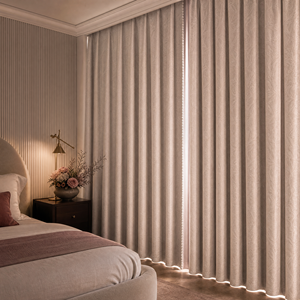 Chenille Verdunkelungsvorhang mit Rosen-Jacquard, Wasserdicht, Antibakteriell, Hochwertig, Maßgefertigt für Hotel-Hauptschlafzimmer - Product Image 1