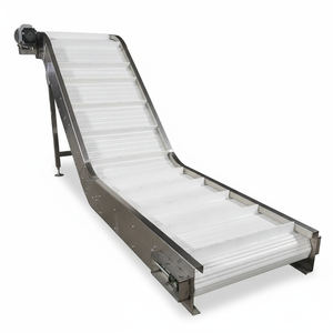 ناقل حزامي عالي الجودة لرفع وتسلق المنحدرات مع جوانب PVC للبضائع السائبة أو المعبأة - Product Image 3