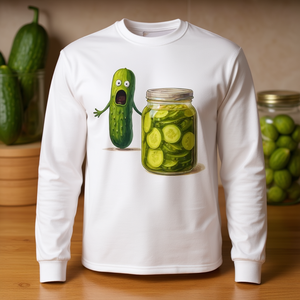Camiseta de manga larga con diseño de pepino chillón Screaming Pickle - Product Image 3