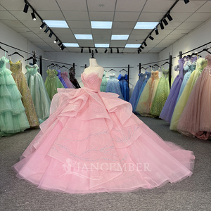 ชุดเดรสสีชมพูสำหรับงาน Quinceanera แบบ Ball Gown ผ้าทูลล์สุดหรู ชุดราตรีสำหรับงาน Sweet 15 รุ่น Dy6866 - Product Image 3