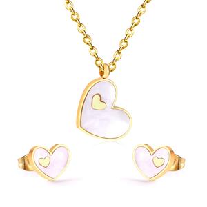 Conjuntos de Joyería Clásicos para Mujer, Chapados en Oro, Collar y Aretes con Forma de Corazón y Concha para Chicas - Product Image 1