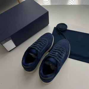 Chaussures décontractées pour hommes en cuir véritable bleu marine à lacets, bout fermé, détails perforés, chaussures de marche décontractées, design minimaliste, tendance de la mode - Product Image 3