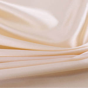 光沢150cm 75gsm無地染め100% ポリエステル製サテン生地アパレル用 - Product Image 4