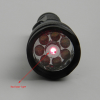 Lampe torche tactique EDC QXMOVING en aluminium, piles AA, couleur noire, 7 LED, avec lumière laser rouge pour le camping et la chasse