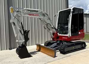รถขุดขนาดเล็ก TAKEUCHI TB235-2 เครื่องยนต์ดีเซล 24.4 แรงม้า ห้องโดยสารปิด ได้รับการรับรองมาตรฐาน EPA และ CE ระบบไฮดรอลิกเสริม 2 สปีด ควบคุมด้วย PLC - Product Image 2