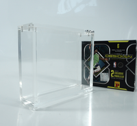 Protecteur acrylique de carte à collectionner de sport Crystal-Clear de vente en vrac pour l'utilisation de magasin de boîte de cintre de basket-ball