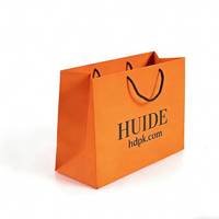 Sacs cadeaux en papier personnalisés en gros pour vêtements, artisanat et articles essentiels pour le shopping
